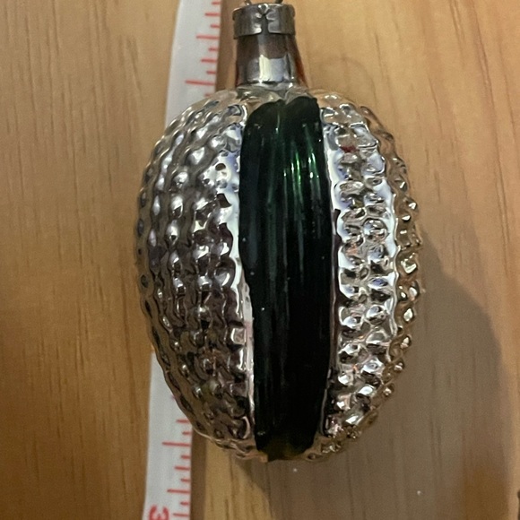 Vintage Silver and Red Mercury Christmas Ornaments - Picture 10 of 16